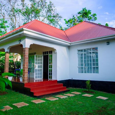 Royal Homestay Moshi Exterior foto