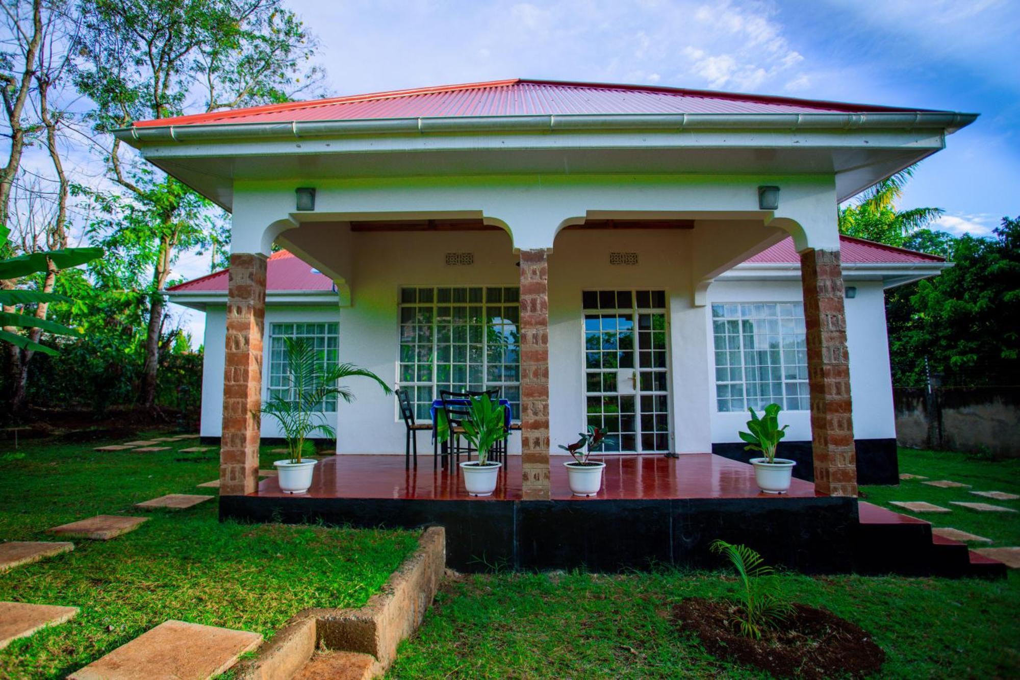 Royal Homestay Moshi Exterior foto